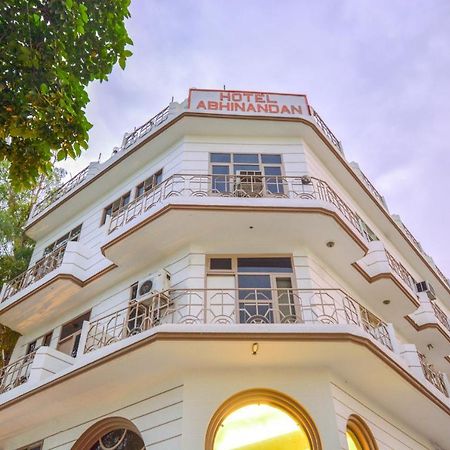 Oyo 46616 Hotel Abhinandan Jind Luaran gambar