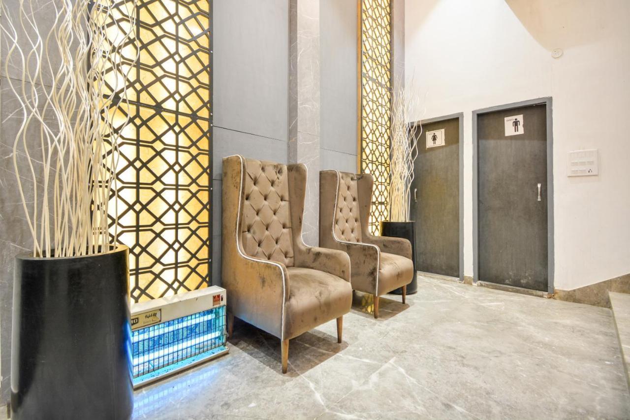 Oyo 46616 Hotel Abhinandan Jind Luaran gambar