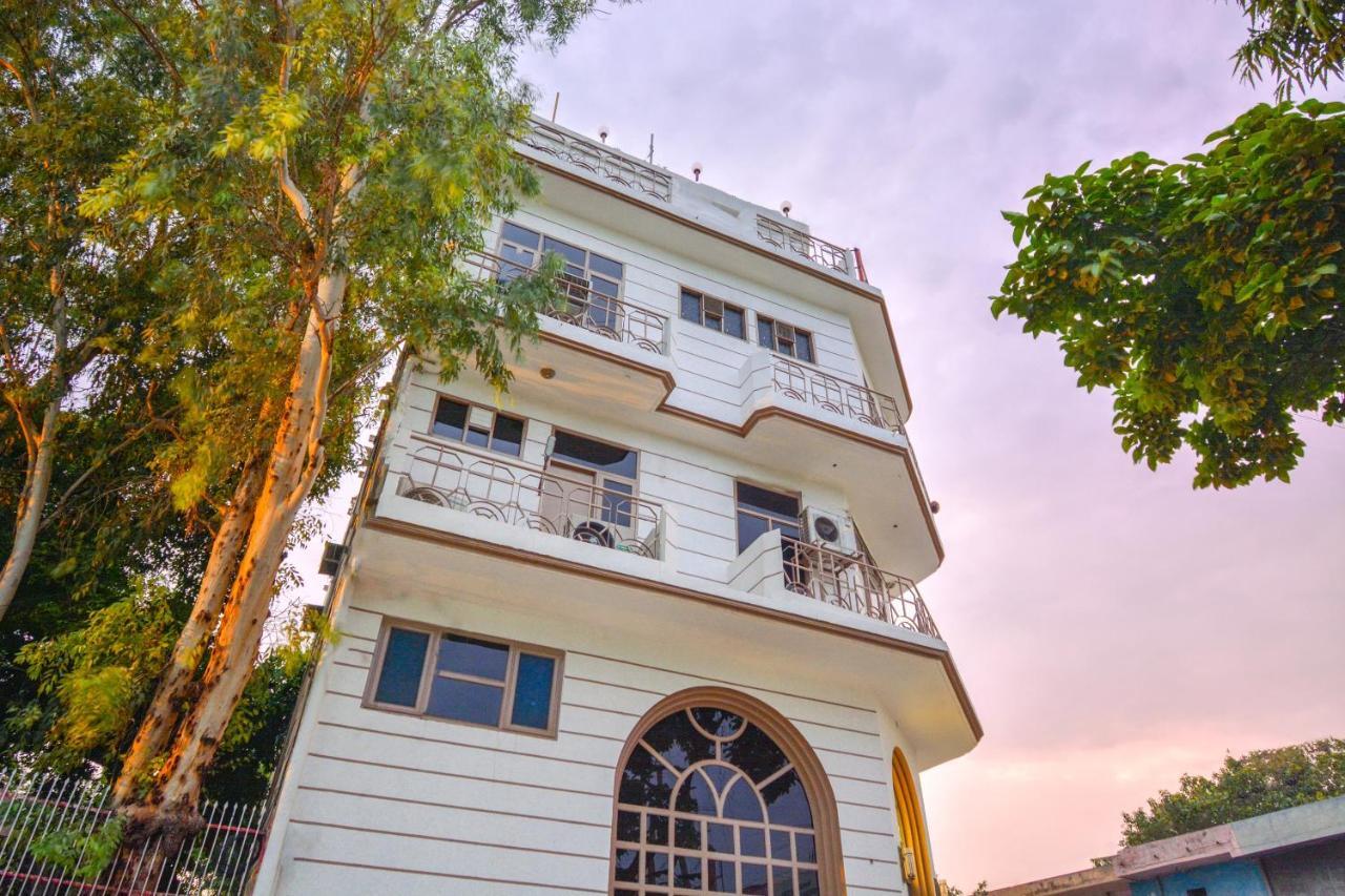 Oyo 46616 Hotel Abhinandan Jind Luaran gambar